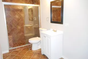 180 Primrose Ln, Bartlett, IL 60103 - Photo 13