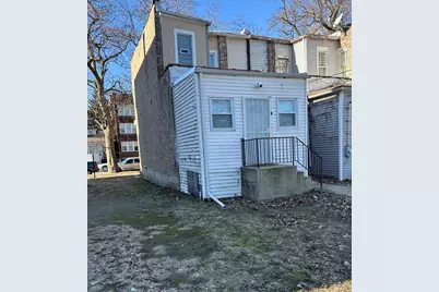 8105 S Muskegon Avenue, Chicago, IL 60617 - Photo 13