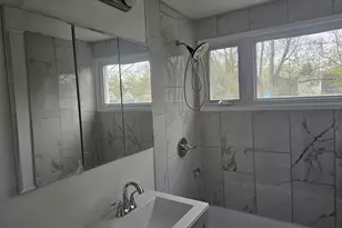 216 Washington St, Park Forest, IL 60466 - Photo 9