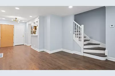 715 E 105th Place, Chicago, IL 60628 - Photo 13