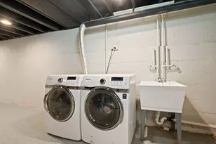 715 E 105th Pl, Chicago, IL 60628 - Photo 15