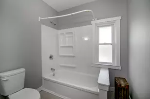 152 S Greenwood Ave, Kankakee, IL 60901 - Photo 13