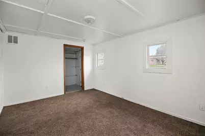 152 S Greenwood Avenue, Kankakee, IL 60901 - Photo 37