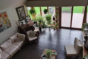 135 Thornhill Farm Ln, Saint Charles, IL 60175 - Photo 5