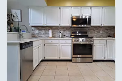 135 Thornhill Farm Lane, Saint Charles, IL 60175 - Photo 13