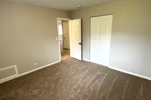 708 Blackhawk Dr, University Park, IL 60484 - Photo 9