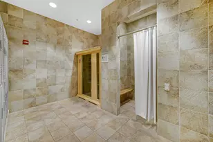 240 E Illinois St, Chicago, IL 60611 - Photo 17