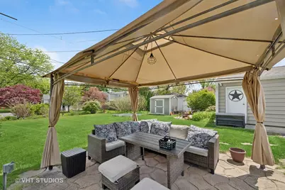 415 W Willow Street, Arlington Heights, IL 60004 - Photo 17