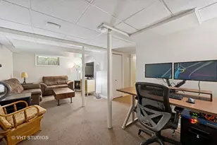 415 W Willow St, Arlington Heights, IL 60004 - Photo 15