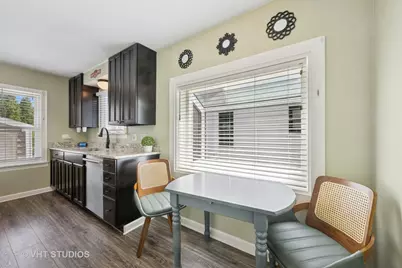 415 W Willow Street, Arlington Heights, IL 60004 - Photo 7