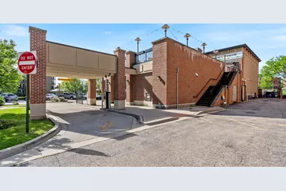 180 N Smith Street, Palatine, IL 60067 - Photo 3