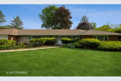 1715 W Main Street, Sleepy Hollow, IL 60118 - Photo 1