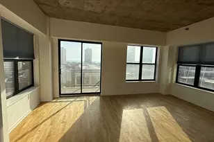 1122 W Catalpa St, Chicago, IL 60640 - Photo 3