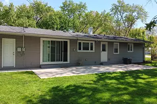 18828 Greenbay Ave, Lansing, IL 60438 - Photo 13