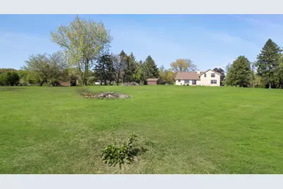 3321 E Reichert Drive, Crete, IL 60417 - Photo 5