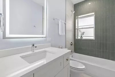 847 W Ainslie Street #1W, Chicago, IL 60640 - Photo 5