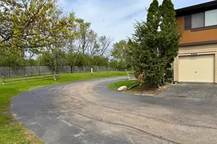 6280 Gold Cir, Hanover Park, IL 60133 - Photo 41