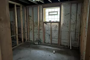 8125 S Peoria St, Chicago, IL 60620 - Photo 37