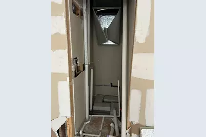 8125 S Peoria Street, Chicago, IL 60620 - Photo 11