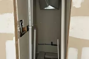 8125 S Peoria St, Chicago, IL 60620 - Photo 11