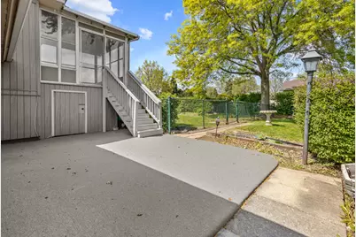 50 Kendal Road, Elk Grove Village, IL 60007 - Photo 27