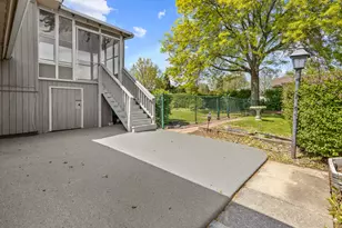 50 Kendal Rd, Elk Grove Village, IL 60007 - Photo 27