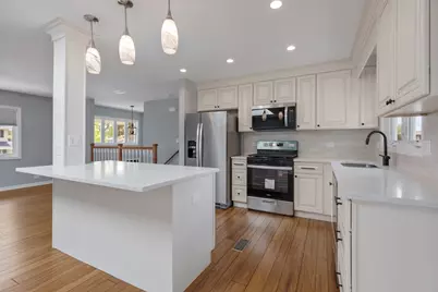 50 Kendal Road, Elk Grove Village, IL 60007 - Photo 9