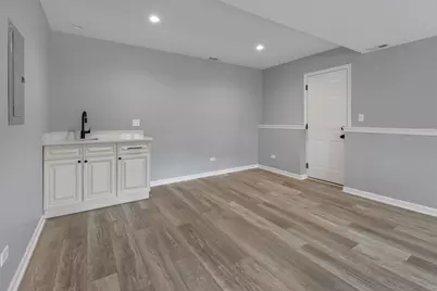 50 Kendal Road, Elk Grove Village, IL 60007 - Photo 19