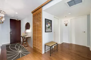 57 E Delaware Pl, Chicago, IL 60611 - Photo 17