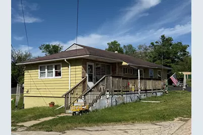 2143 - 2145 W Galena Avenue, Freeport, IL 61032 - Photo 3