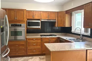 1402 Berry Ln, Flossmoor, IL 60422 - Photo 7