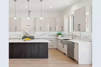 965 E 62nd Street #1, Chicago, IL 60637 - Photo 3