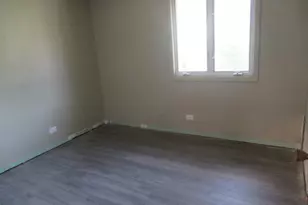 10429 Austin Ave, Oak Lawn, IL 60453 - Photo 11