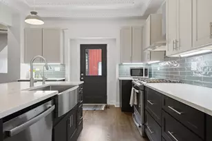 816 W Florence St, McHenry, IL 60051 - Photo 11