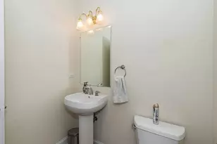 9322 S 83rd Ct, Hickory Hills, IL 60457 - Photo 11