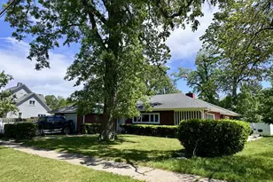 316 Guthrie St, Ottawa, IL 61350 - Photo 1