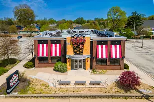 5420 W 95th St, Oak Lawn, IL 60453 - Photo 1