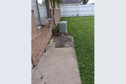 1373 Stanley Boulevard, Calumet City, IL 60409 - Photo 15