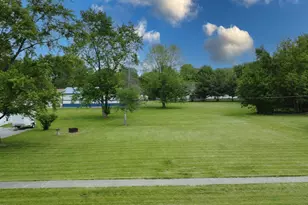 205 N Park St, Milford, IL 60953 - Photo 19