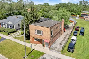 3724 W 135th St, Robbins, IL 60472 - Photo 15