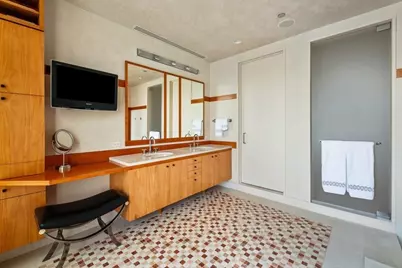 132 E Delaware Place #6502, Chicago, IL 60611 - Photo 17