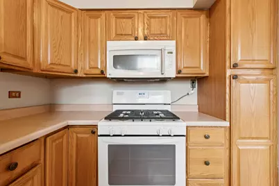 817 Brummel Street #2N, Evanston, IL 60202 - Photo 7