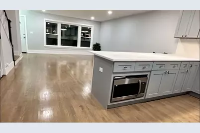 6248 N Hoyne Avenue #C, Chicago, IL 60659 - Photo 3