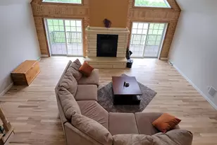 7648 N Indian Ridge Rd, East Dubuque, IL 61025 - Photo 9