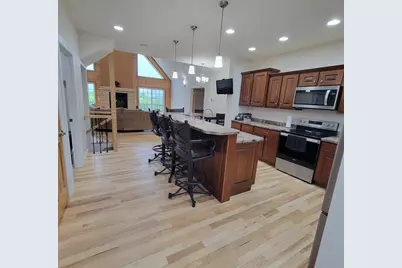 7648 N Indian Ridge Road, East Dubuque, IL 61025 - Photo 7