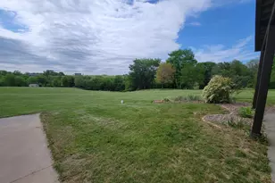 7648 N Indian Ridge Rd, East Dubuque, IL 61025 - Photo 25