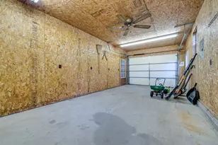 321 E Chamberlin St, Dixon, IL 61021 - Photo 49