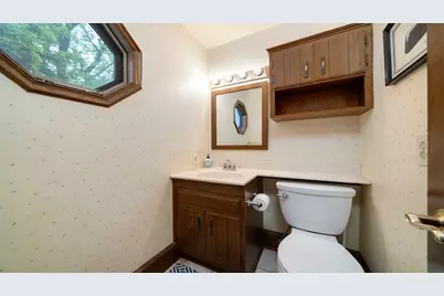 321 E Chamberlin Street, Dixon, IL 61021 - Photo 43