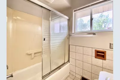 664 E 163rd Street, South Holland, IL 60473 - Photo 13