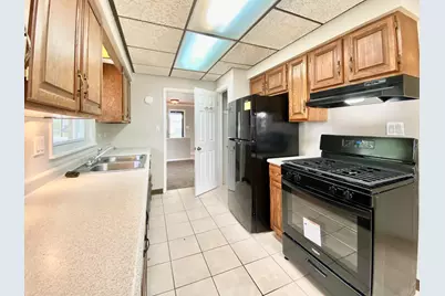 664 E 163rd Street, South Holland, IL 60473 - Photo 7